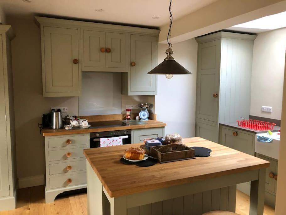 St Anthony'S, Bright Perkily Decorated 3 Bedroom House Ampleforth Eksteriør bilde