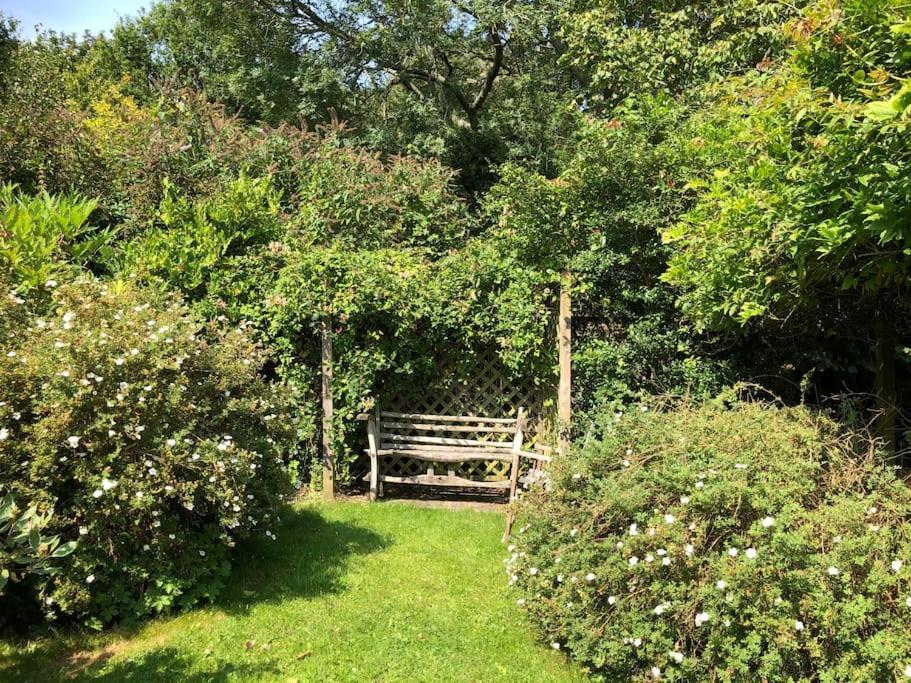 St Anthony'S, Bright Perkily Decorated 3 Bedroom House Ampleforth Eksteriør bilde
