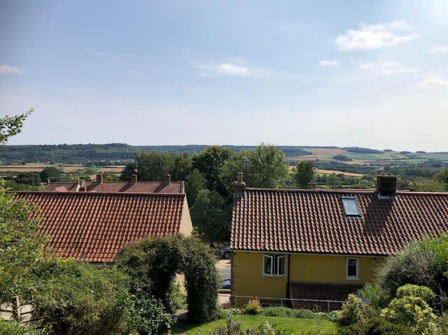 St Anthony'S, Bright Perkily Decorated 3 Bedroom House Ampleforth Eksteriør bilde
